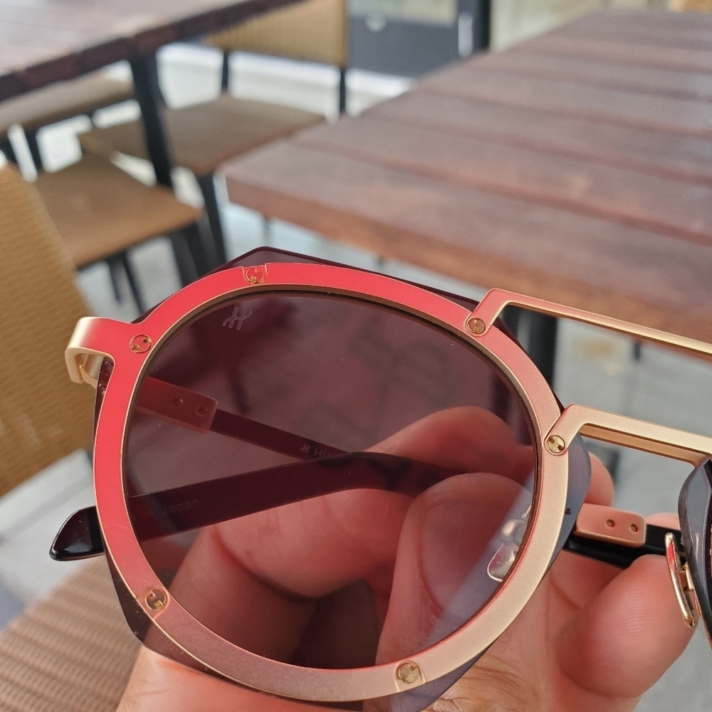 Hublot Tech Shield Sunglasses H006 Gold/Bue in Pristine Condition With CASE - Picture 12 of 12